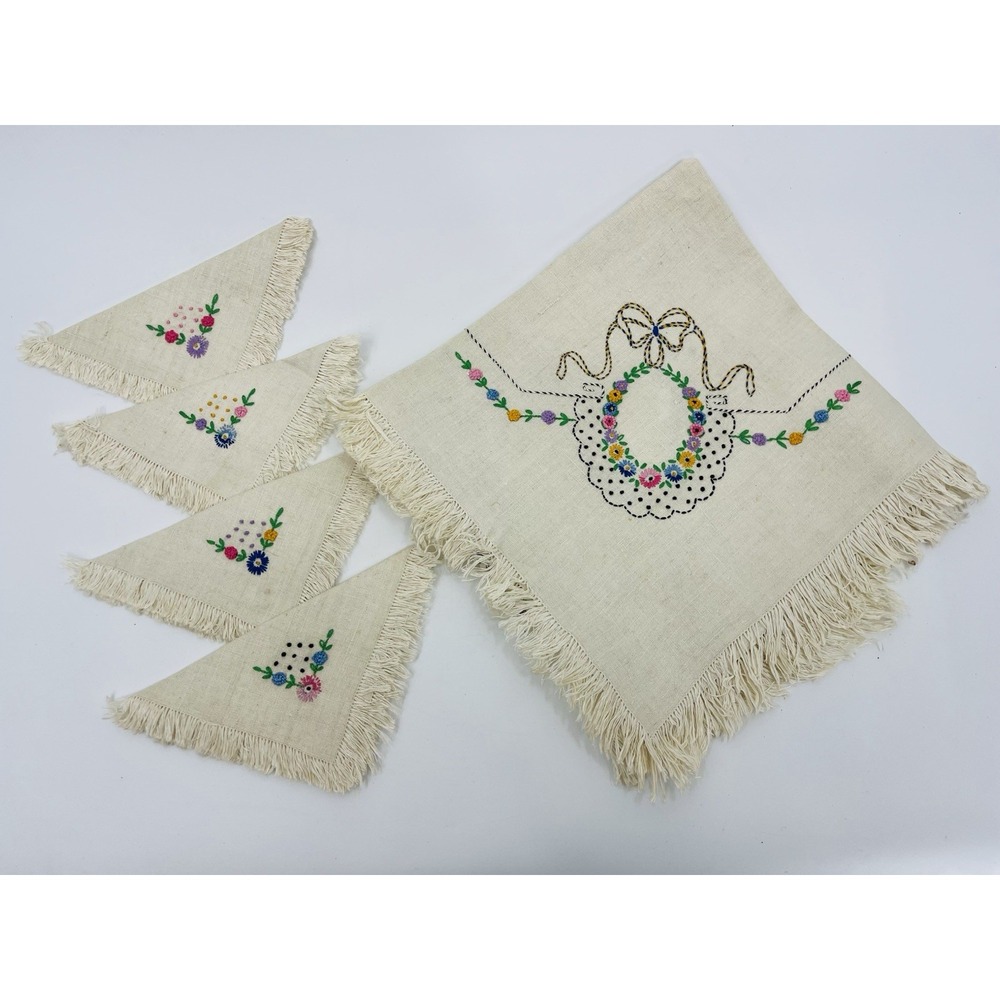 Vintage Bridge Luncheon Tablecloth and 4 Napkins Set Embroidered Flowers